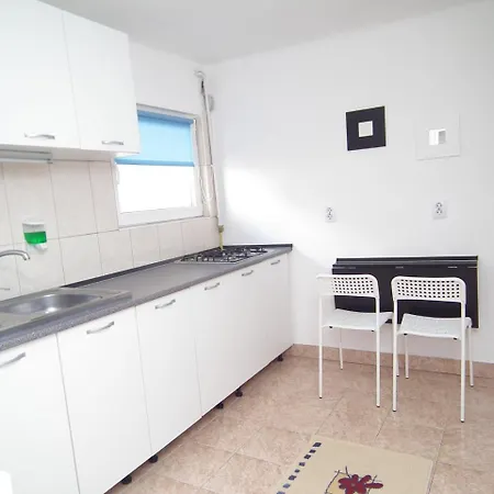 Apartment Bbb48 *